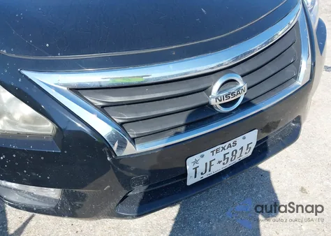 2015 Nissan Altima 2.5/2.5 S/2.5 Sl/2.5 Sv from USA, damaged, VIN 1N4AL3AP7FC496713